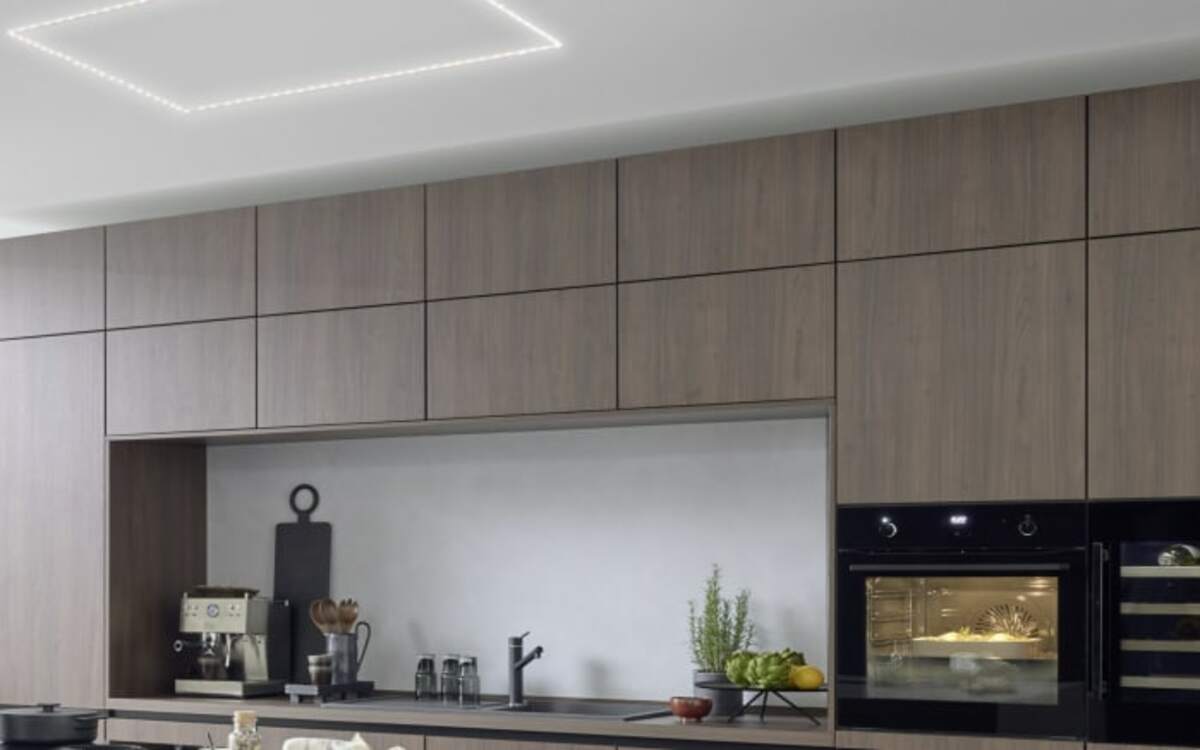 Bild 2 von Nobilia - Einbauküche Rosian,Torna, schwarz/Nussbaum Nachbildung, inkl. Siemens Elektrogeräte