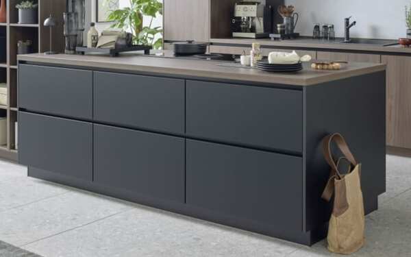 Bild 3 von Nobilia - Einbauküche Rosian,Torna, schwarz/Nussbaum Nachbildung, inkl. Siemens Elektrogeräte