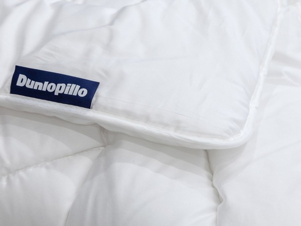 Bild 2 von Dunlopillo Premium Ganzjahres-Bettdecke Life