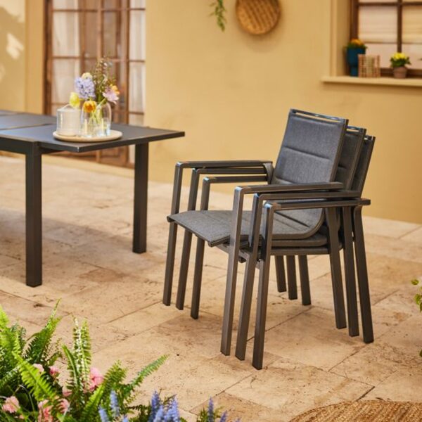 Bild 2 von BELAVI Alu-Stapelstuhl