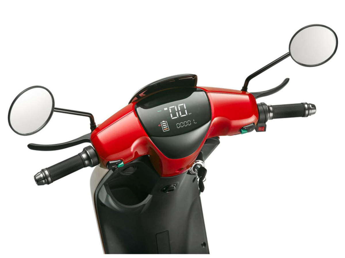 Bild 3 von blu:s Elektroroller Stalker XT2000 - 900 Watt Motor, max. 25 km/h