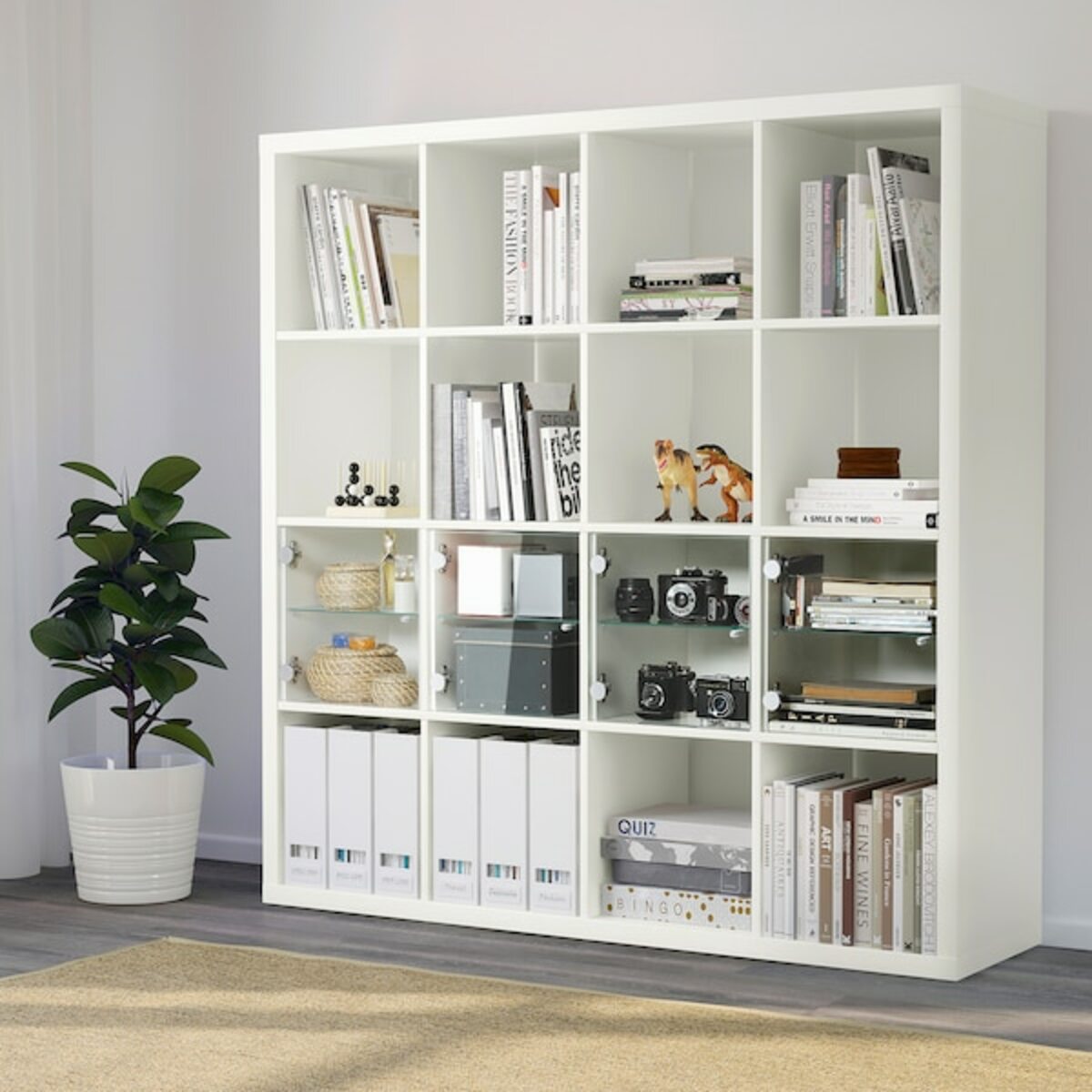 Bild 2 von KALLAX  Regal mit 4 Einsätzen, weiß/Glas 147x147 cm