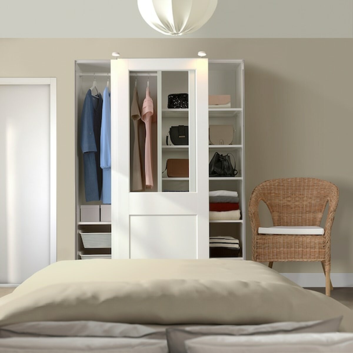 Bild 4 von PAX / GRIMO  Schrankkombination, weiß/Klarglas weiß 150x66x201 cm