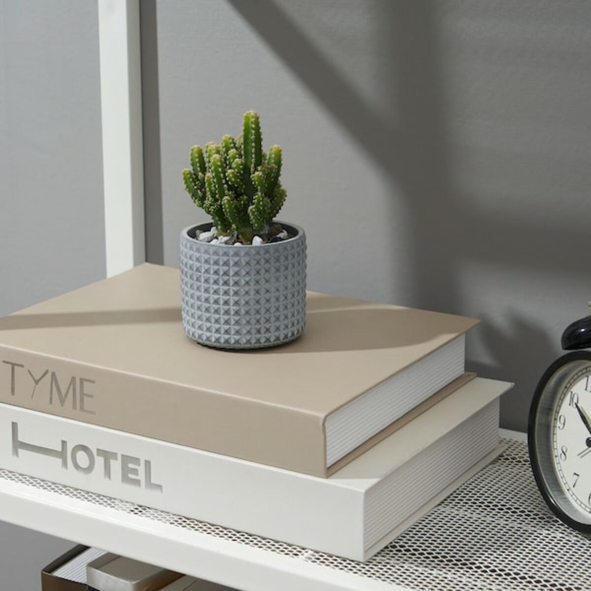 Bild 4 von BÄCKDRÅG  Übertopf, gepunktete Fläche/weiß grau 6 cm