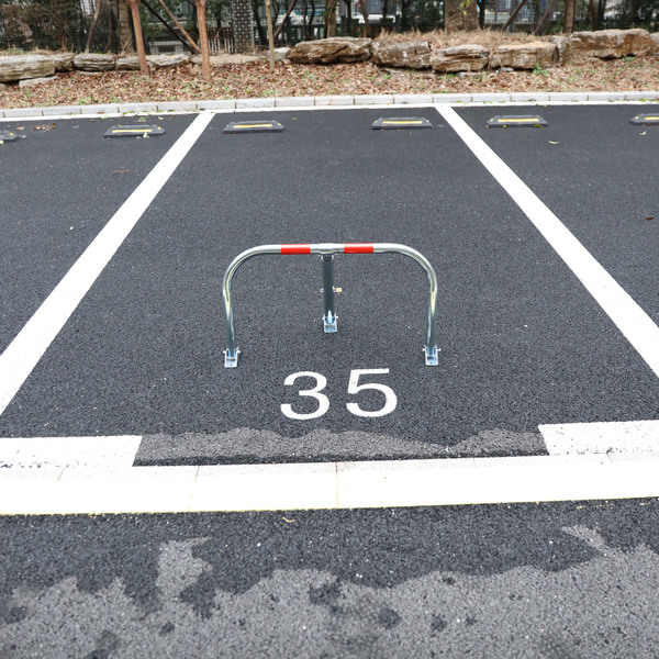 Bild 2 von TECH-CRAFT Parkplatzblockierer Parkplatzsperre klappbar