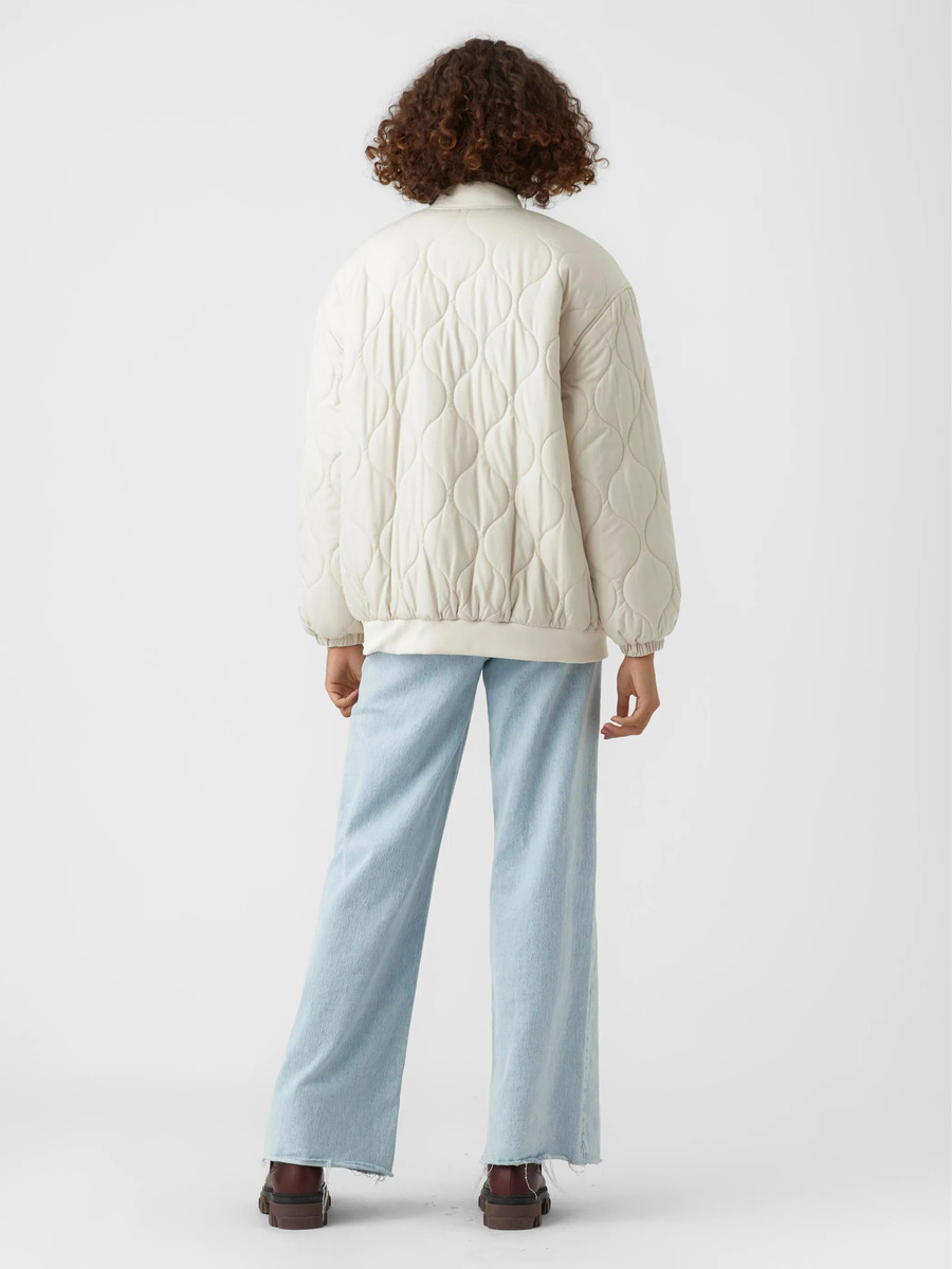 Bild 2 von Vero Moda VMWILLOWHARRIET Steppjacke
                 
                                                        Braun