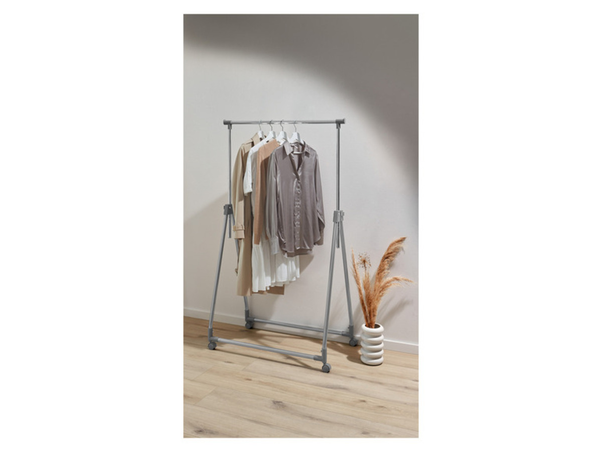 Bild 2 von LIVARNO home Kleiderstange, mit Rollen
