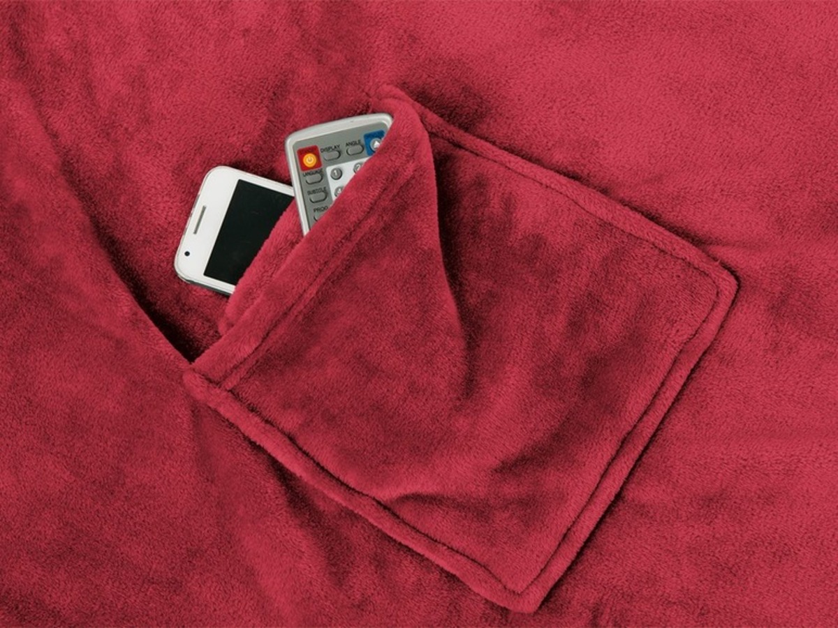 Bild 1 von Gözze Kuscheldecke mit Ärmeln 150 x 240 cm