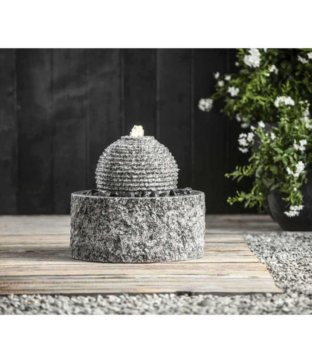 Bild 4 von Dehner Granit-Gartenbrunnen Bern, Ø 42 x 45 cm