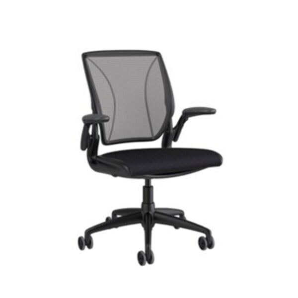 Bild 1 von Humanscale World Chair Schreibtischstuhl mit Teppichrollen, schwarz