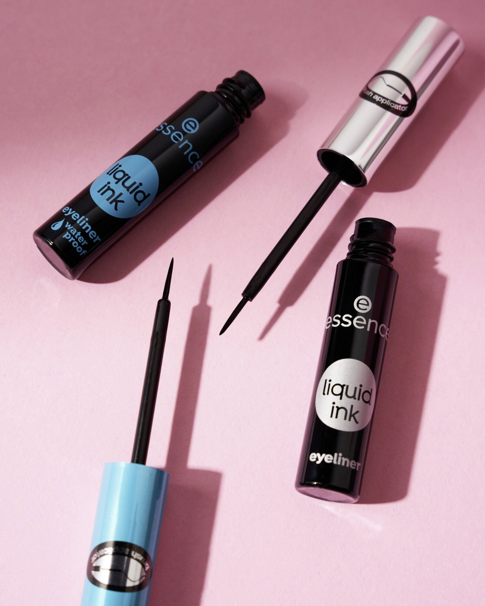 Bild 2 von essence 
            liquid ink Eyeliner