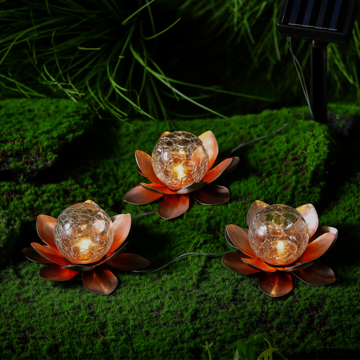 Bild 2 von I-Glow LED-Solar Lotusblume - 3er Set - Orange-Gold