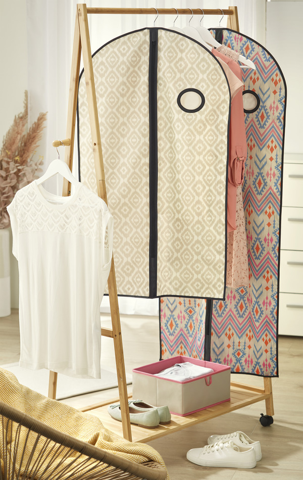 Bild 2 von IDEENWELT Kleidersack klein