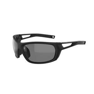 Sonnenbrille mit Sehstärke Wandern MH580 Kat. 3 Polarisierend Erwachsene schwarz