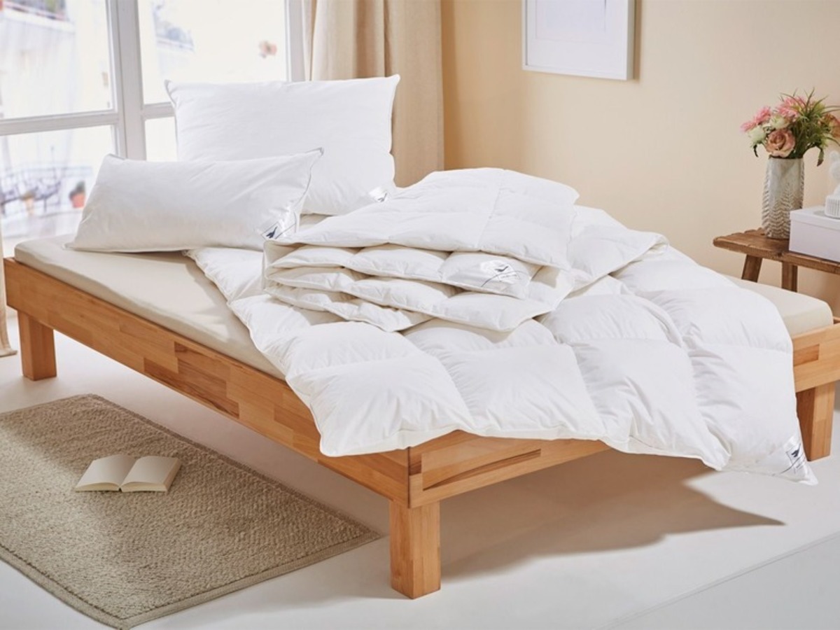 Bild 2 von HÄUSSLING Federkopfkissen