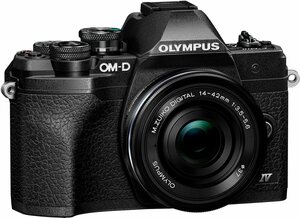 Olympus »E-M10 Mark IV« Systemkamera (M.Zuiko Digital ED 14‑42mm F3,5-5,6 EZ Pancake, 20,3 MP, Bluetooth, WLAN (WiFi), +BLS-50, F-5AC USB-AC Adapter, USB cable, Shoulder Strap)