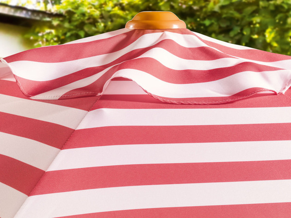 Bild 4 von Livarno Home Kinder Gartentischset, mit 2 Bänken, Auflagen u. Schirm