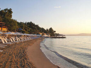 Flugreisen Griechenland - Korfu: Hotel Aeolos Beach