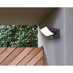 Näve LED-Wand-Außenleuchte mit Bewegungsmelder 72 Stück Schwarz EEK: A