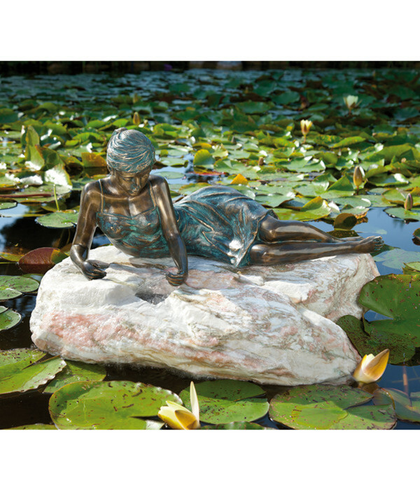 Bild 1 von Rottenecker Bronzefigur Mädchen Klementine klein