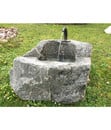 Bild 2 von Rottenecker Granit-Trog mit Wasserauslauf