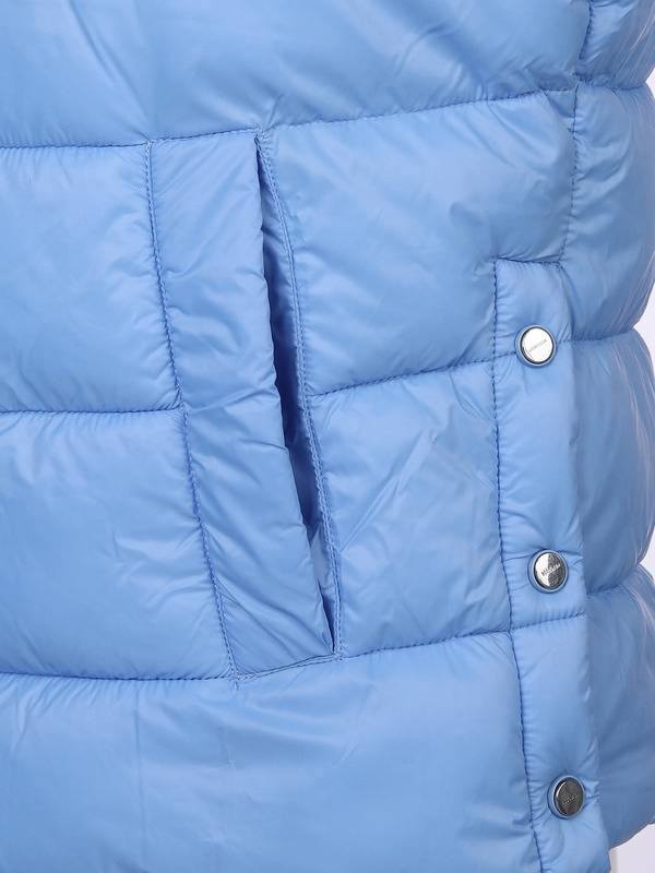 Bild 3 von Damen Steppweste  mit Kapuze in kurzer Form
                 
                                                        Blau