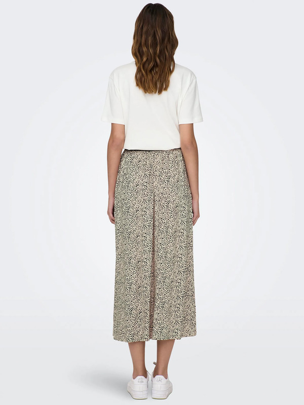 Bild 3 von Only ONLVENEDIG AOP LIFE L Rock
                 
                                                        Beige