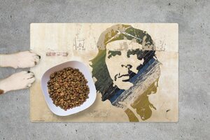 cover-your-desk.de Napf »Napfunterlage, Futtermatte für Hunde und Katzen „Che Guevara“ aus Premium Vinyl - rutschhemmend, abwaschbar, reißfest - Made in Germany«