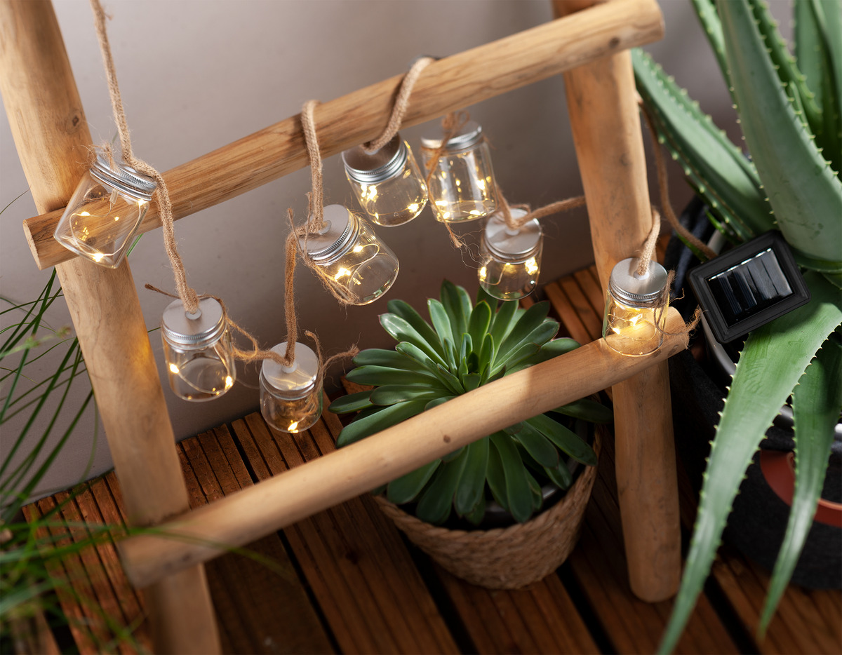 Bild 3 von IDEENWELT Solar-Lichterkette Gläser