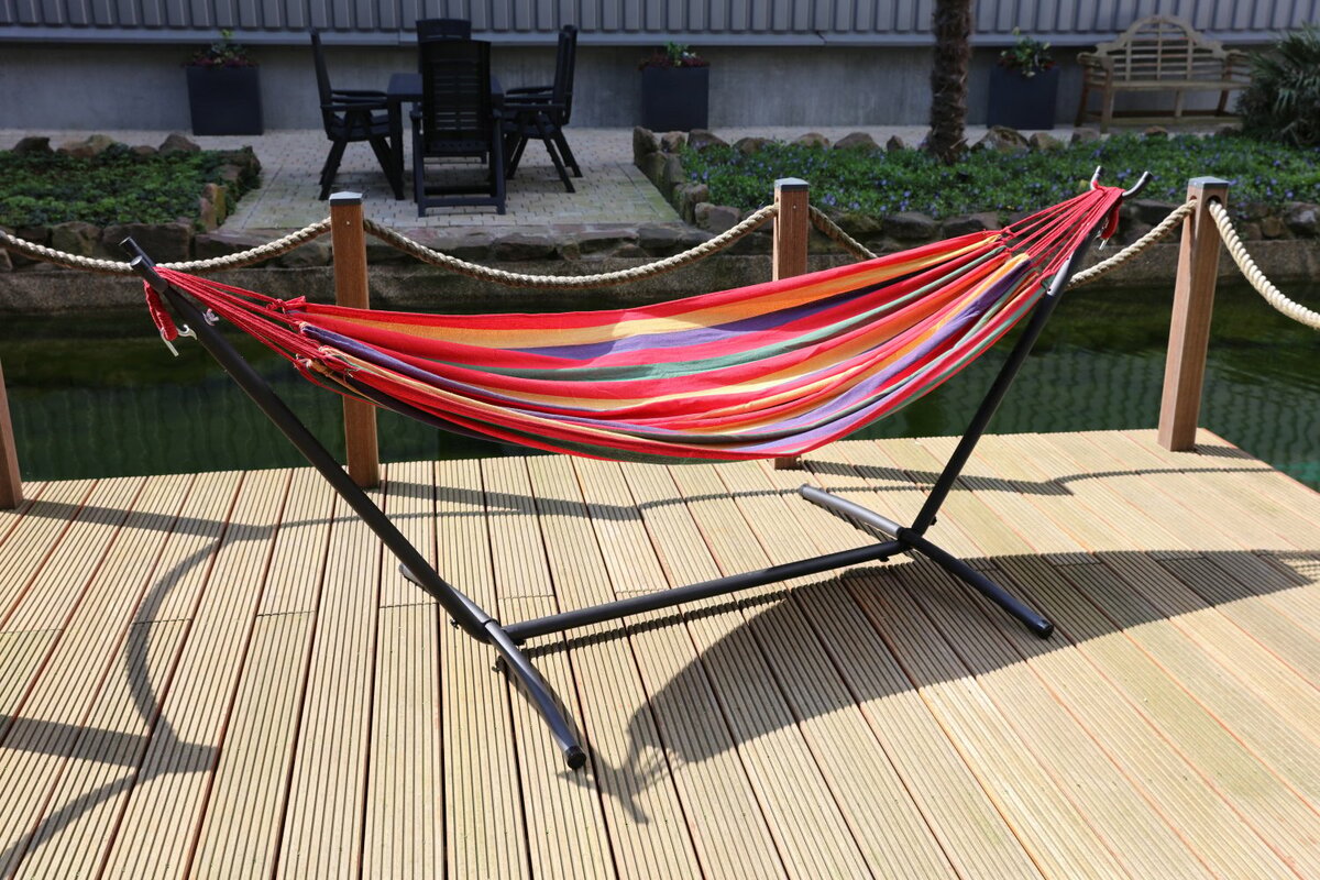 Bild 1 von Hängematte mit Gestell 270x108x100cm Rot gestreift