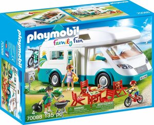 Playmobil® Konstruktions-Spielset »Familien-Wohnmobil, Family Fun«, (135 St), Made in Europe