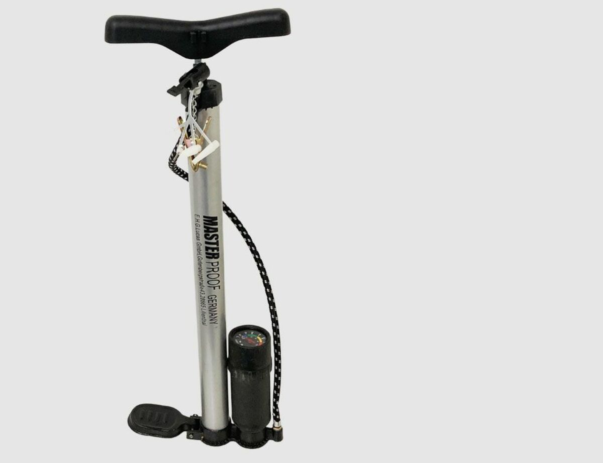 Bild 1 von Fußluftpumpe Metall