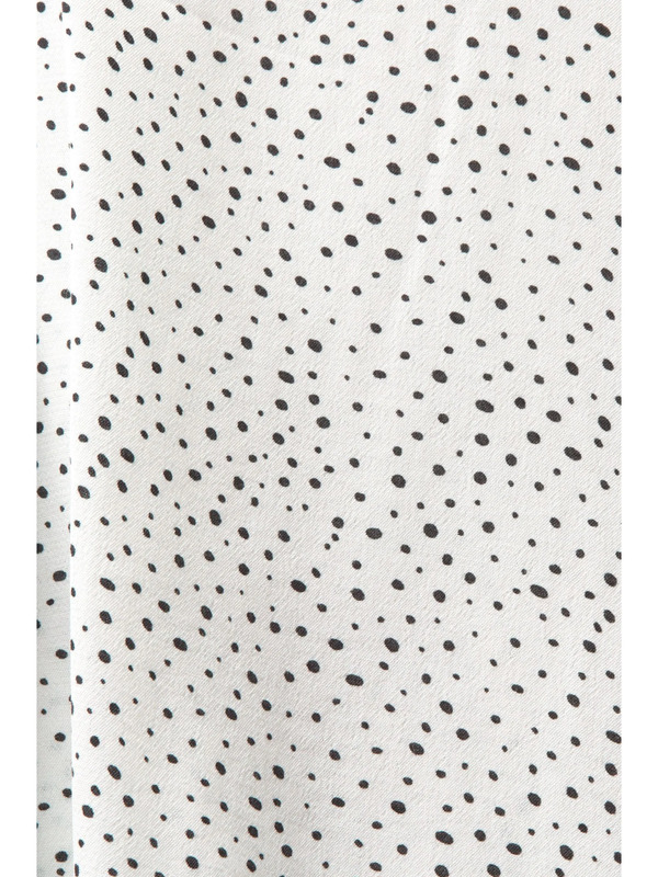 Bild 3 von Damen Bluse mit V-Ausschnitt
                 
                                                        Weiß