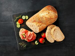 Rosmarin-Olivenbrot, 
         500 g