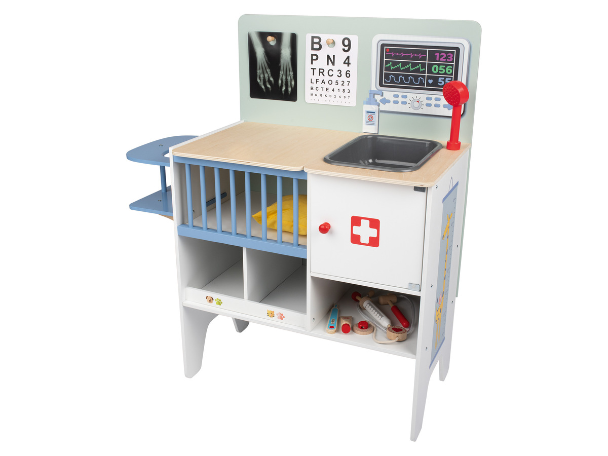 Bild 1 von Playtive 2-in-1 Baby-Klinik und Tierarzt, aus Echtholz
