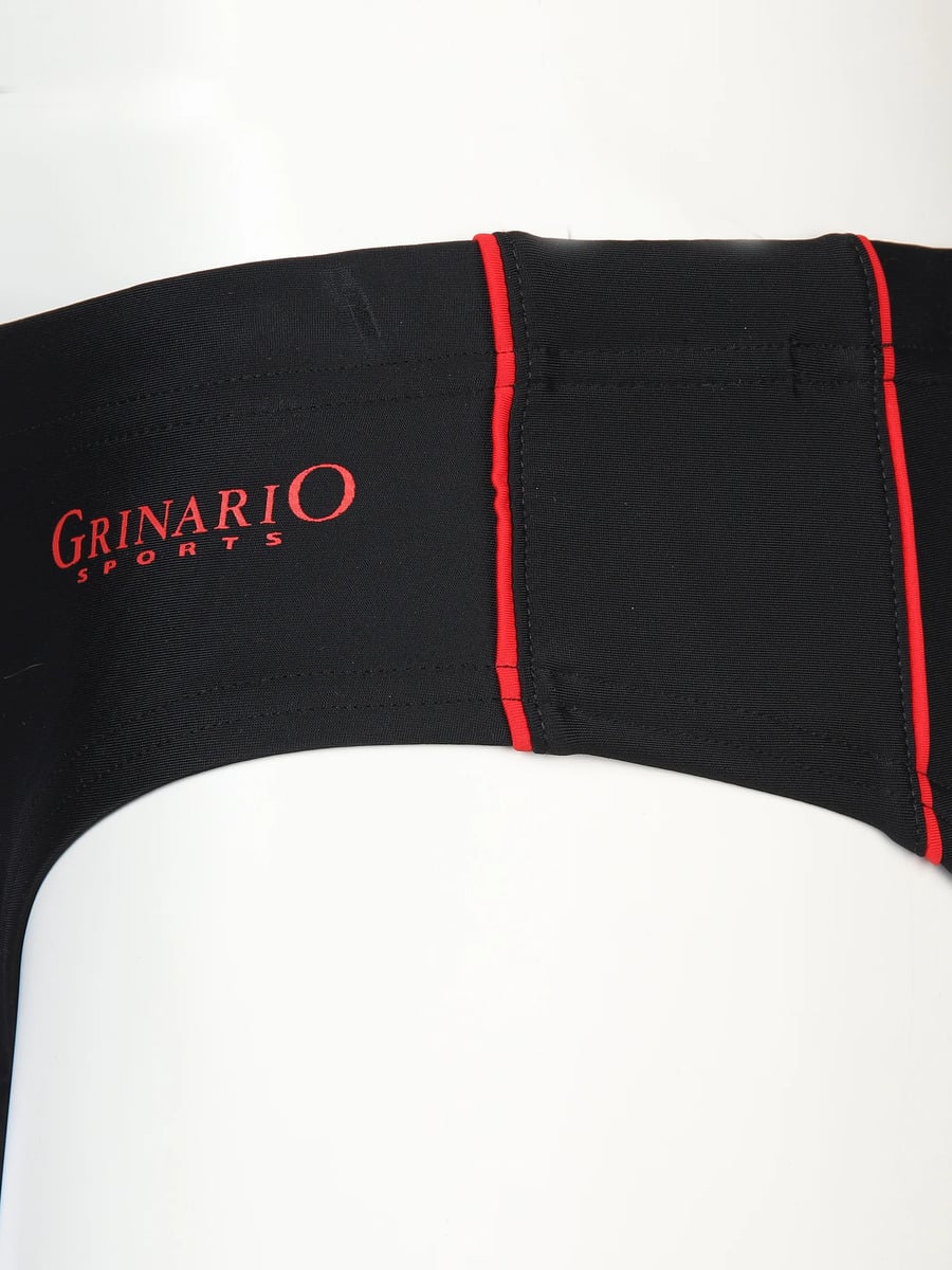 Bild 3 von Herren Badehose mit Paspelstreifen
                 
                                                        Rot