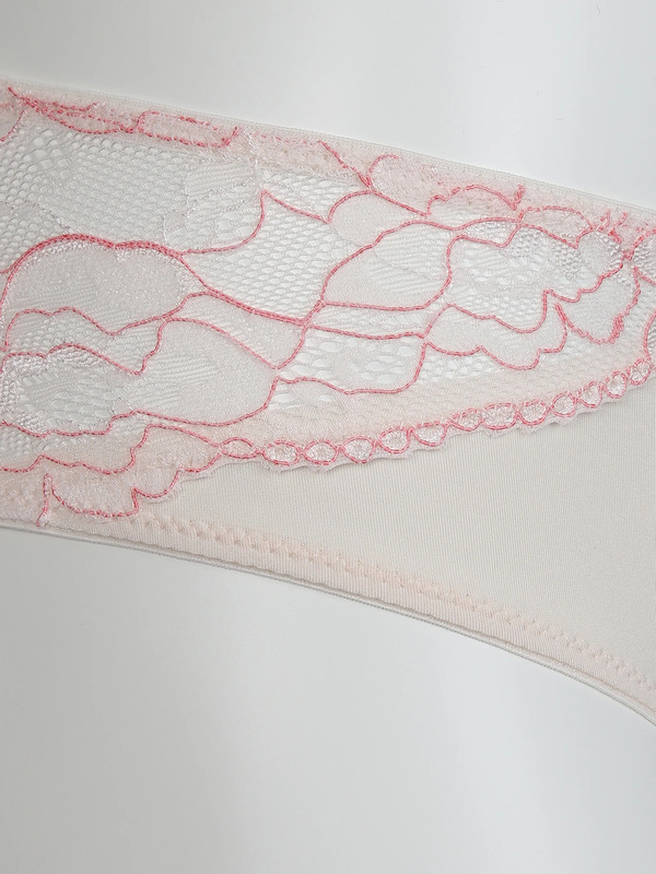 Bild 3 von Damen Panty mit Spitze
                 
                                                        Weiß