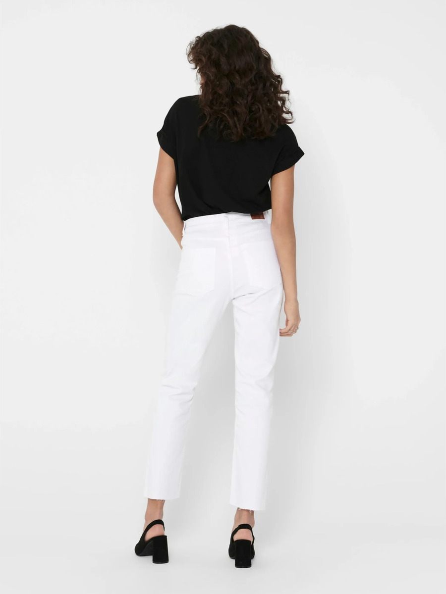 Bild 4 von Only ONLMOSTER S/S O-NECK Shirt
                 
                                                        Schwarz