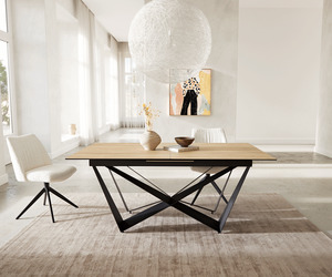 Esstisch Edge 180-220x100 Keramik Laminam® Sabbia Eichefarbig Spider Flachstahl Schwarz ausziehbar