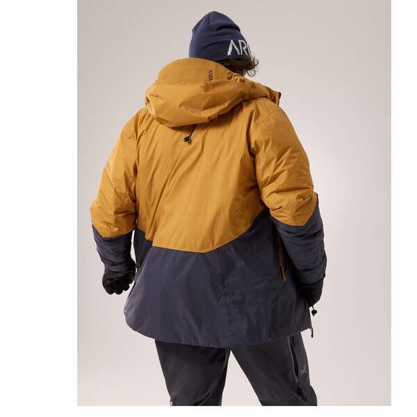 Bild 2 von Arc'teryx RUSH INSULATED JACKET M Herren Isolationsjacke BLACK SAPPHIRE/YUKON