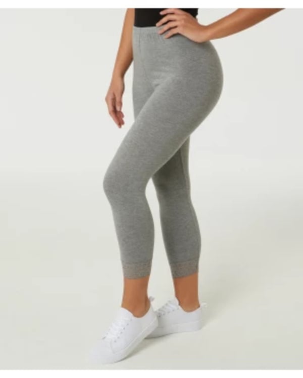 Bild 1 von Leggings mit Spitze, Janina, Caprilänge, grau melange