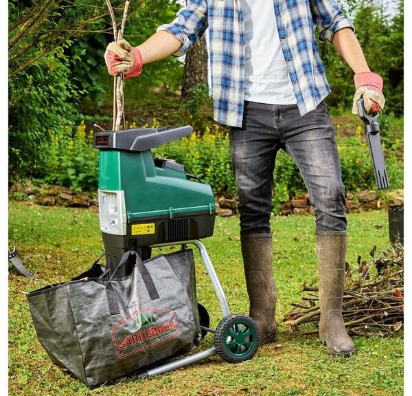 Bild 1 von Gardebruk Häcksler, Elektrischer Leisehäcksler 2800W max. 44mm Aststärke 2x 60L Auffangbeutel Gartenhäcksler Walzenhäcksler Schredder