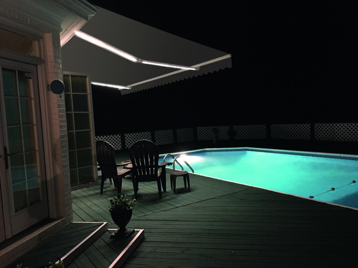 Bild 2 von Spettmann Halbkassette "SUN LED", ca. 500 x 300 cm - Khaki Rechts