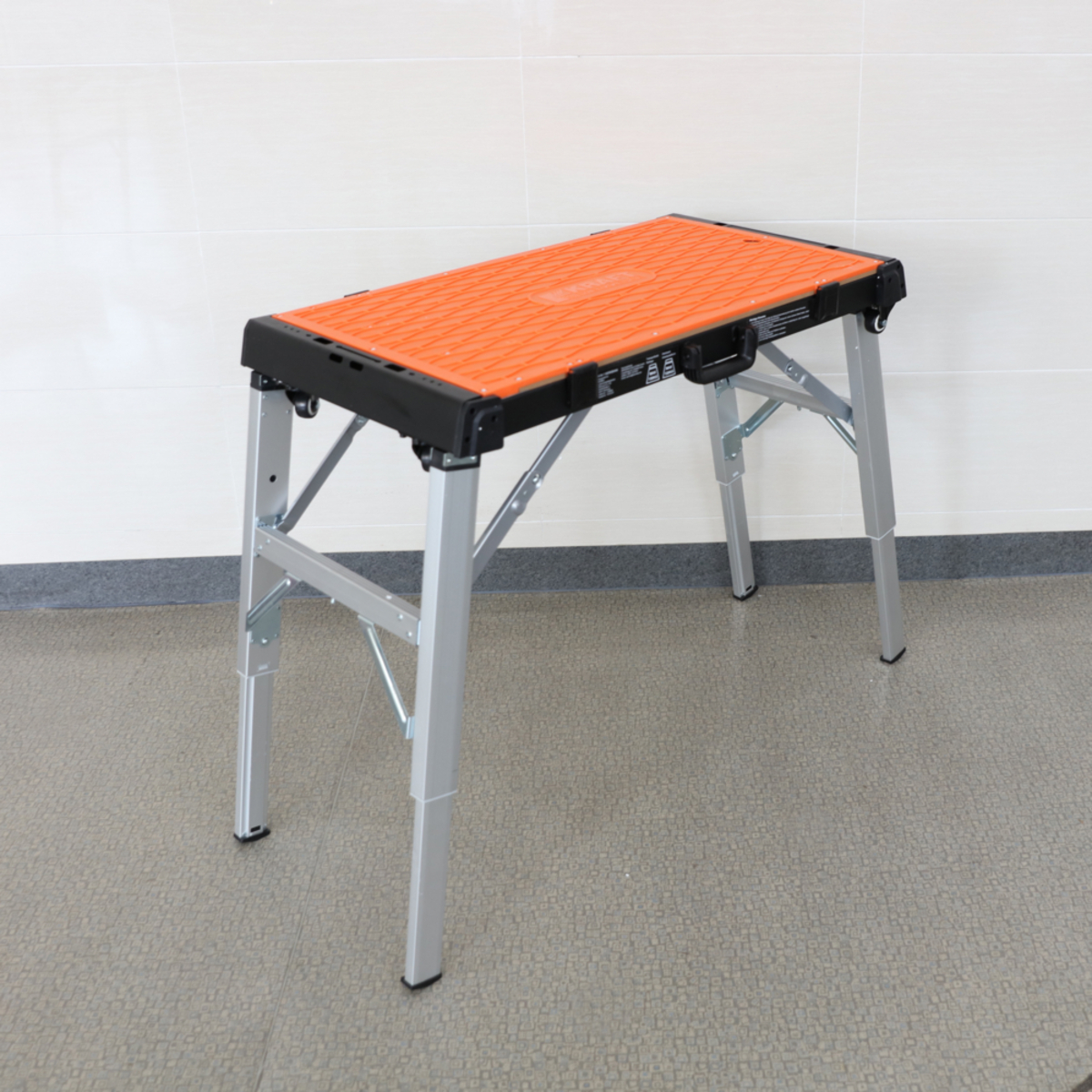 Bild 3 von Kraft Werkzeuge 4in1 Werkbank, klappbar, Belastbarkeit 225kg