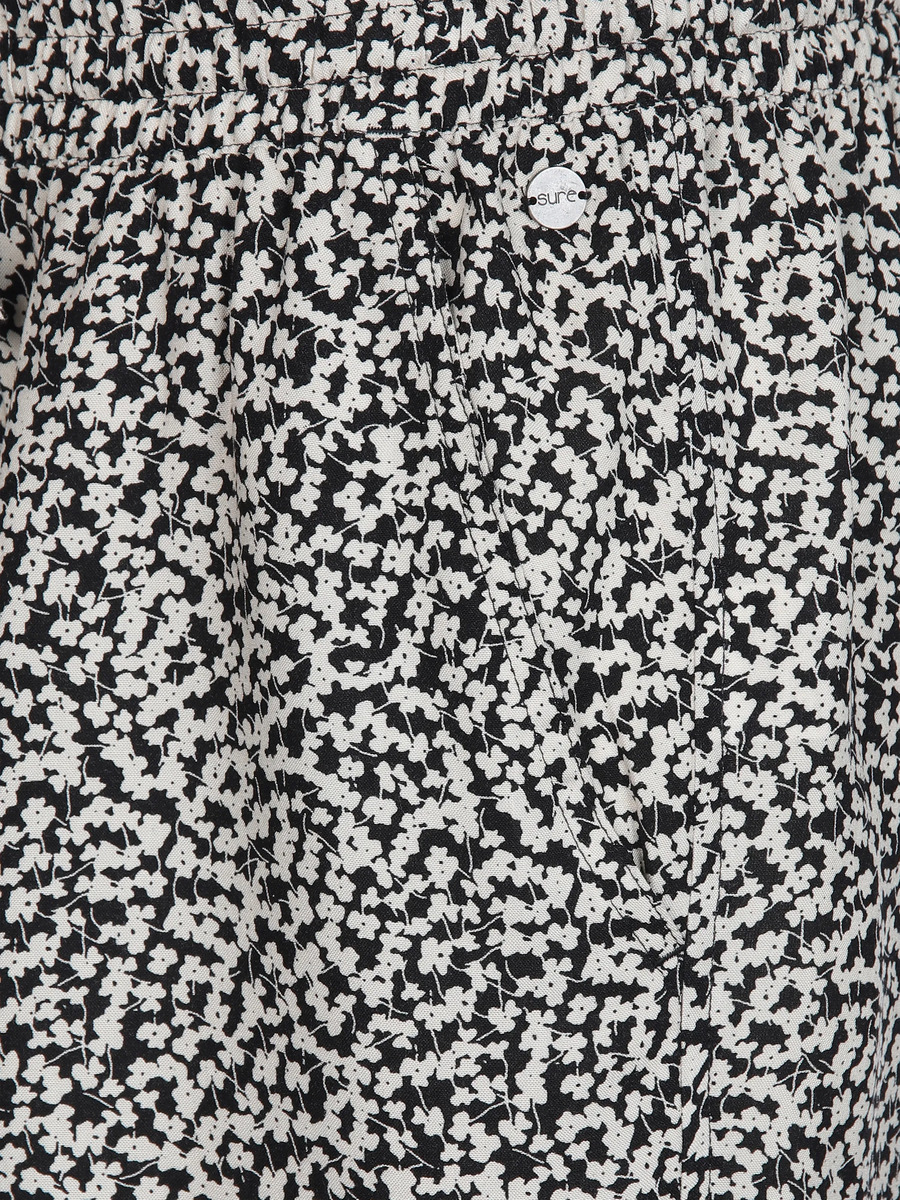 Bild 4 von Damen Shorts mit Print
                 
                                                        Schwarz