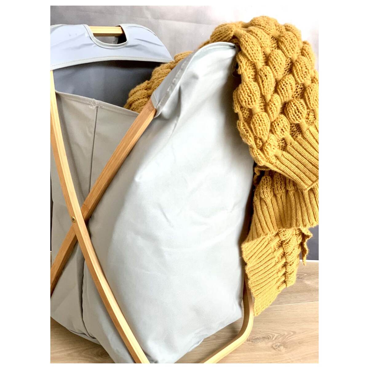 Bild 1 von Wäschekorb faltbar aus Stoff Grau 90 L Bambus Gestell Wäschesammler klappbar