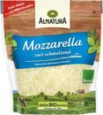 Bild 1 von Alnatura Mozzarella gerieben