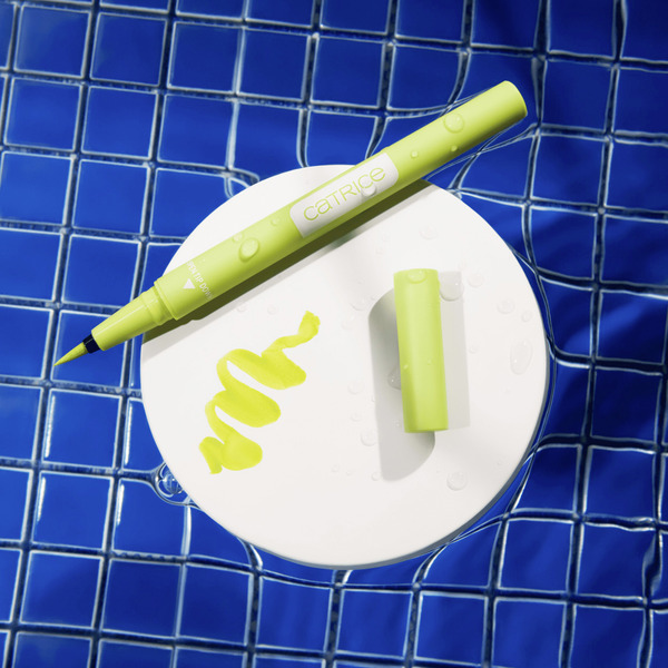 Bild 2 von Catrice POOLSIDE OF LIFE Waterproof Eyeliner C01 Lime Crush, 0,6 g