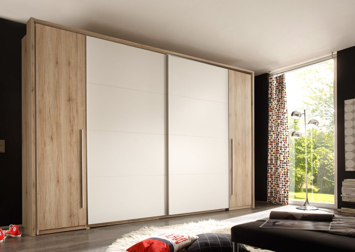 Bild 2 von Kleiderschrank