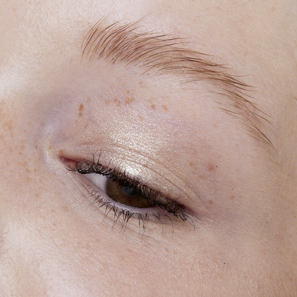 Bild 3 von essence soft touch eyeshadow 07, 2 g